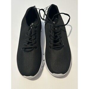NWT Pro Player Mens Shoes, Size 9